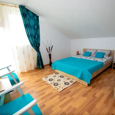 Accommodatie bij particulieren Casuta Cu Zorele