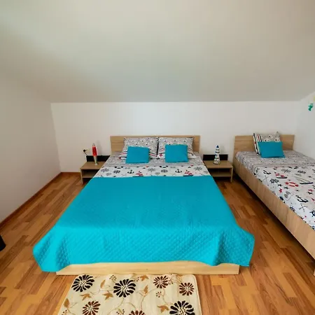 Casuta Cu Zorele Homestay szállás *